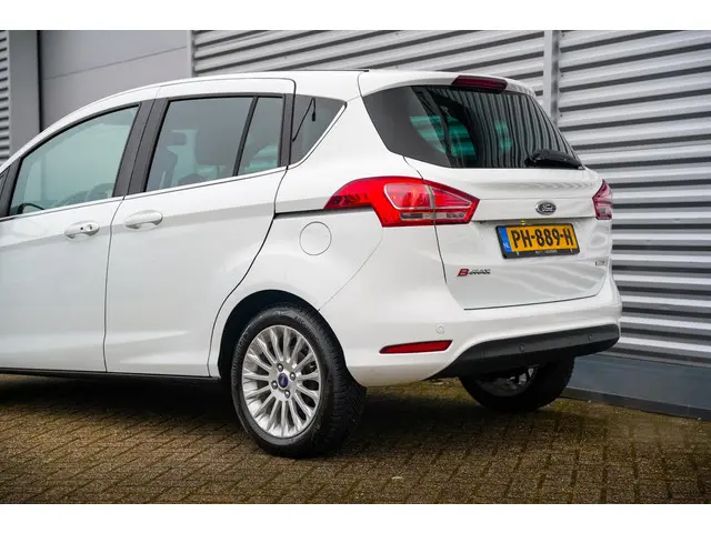 Ford B-MAX 1.0 EcoBoost Titanium 2014 Benzine 31