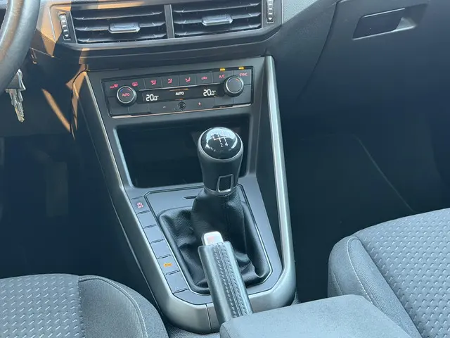 Volkswagen Polo 1.0 TSI Beats 2018 Benzine 28