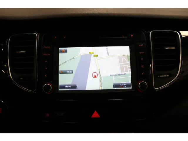 Kia Carens 1.6 GDi Premium Pack 2013 Benzine 14