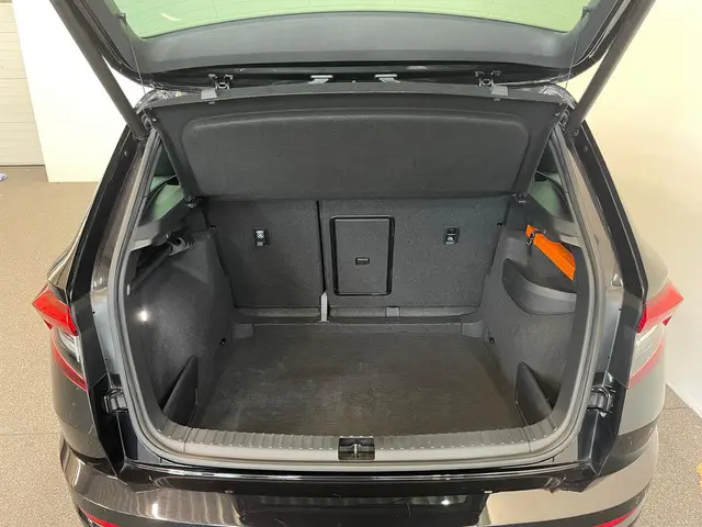 Škoda Karoq 1.5 TSI DSG Sportline 2019 Benzine 14