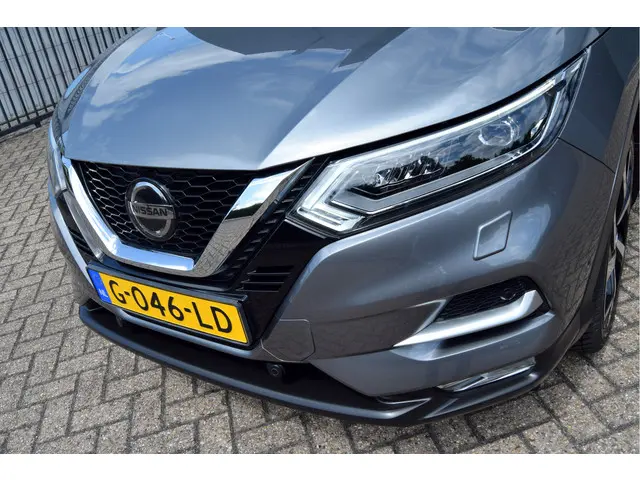 Nissan QASHQAI 1.3 DIG-T Tekna + Full Options 2019 Benzine 4