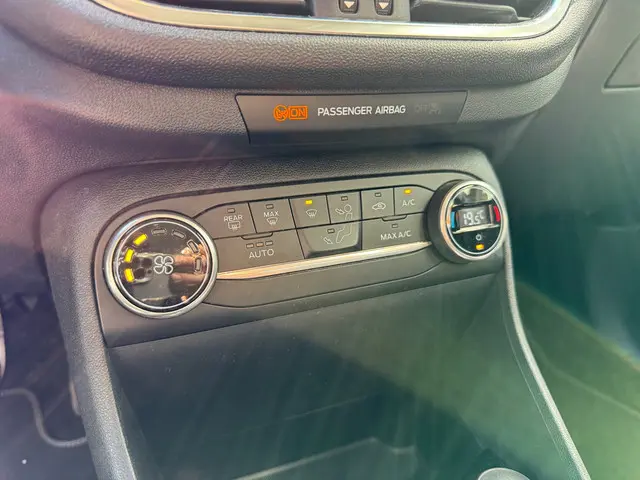 Ford Fiesta 1.0 EcoBoost Titanium 2020 Benzine 16