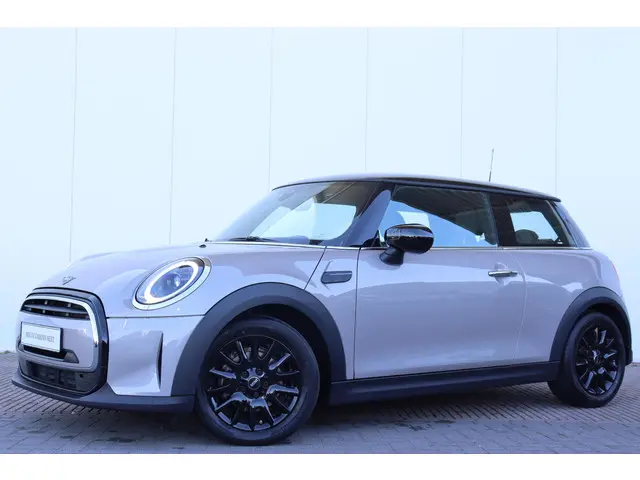 MINI Cooper Mini 1.5 Classic 2023 Benzine 27