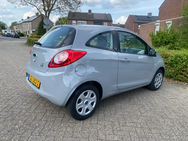 Ford Ka 1.2 Style start/stop 2015 Benzine 5