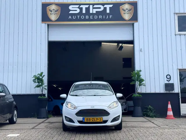 Ford Fiesta 1.0 EcoBoost Titanium 2012 Benzine 20