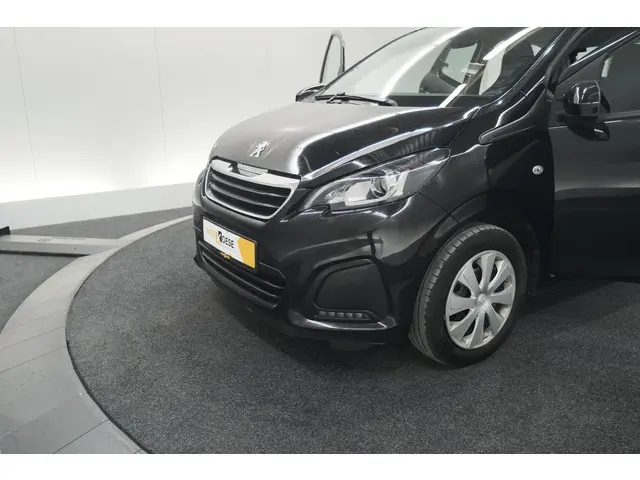 Peugeot 108 1.0 e-VTi Active 2021 Benzine 17