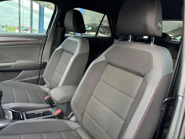 Volkswagen T-Roc 1.5 TSI Sport 2021 Benzine 12