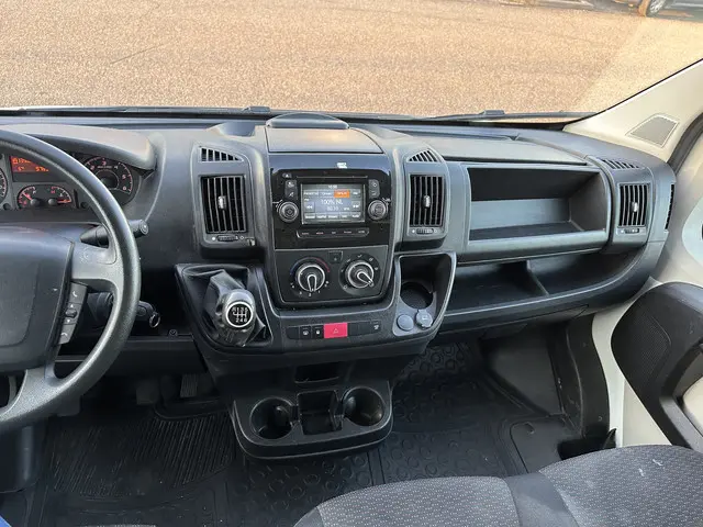 Peugeot Boxer 435 2.0 BlueHDI L2H1 Premium 2019 Diesel 11