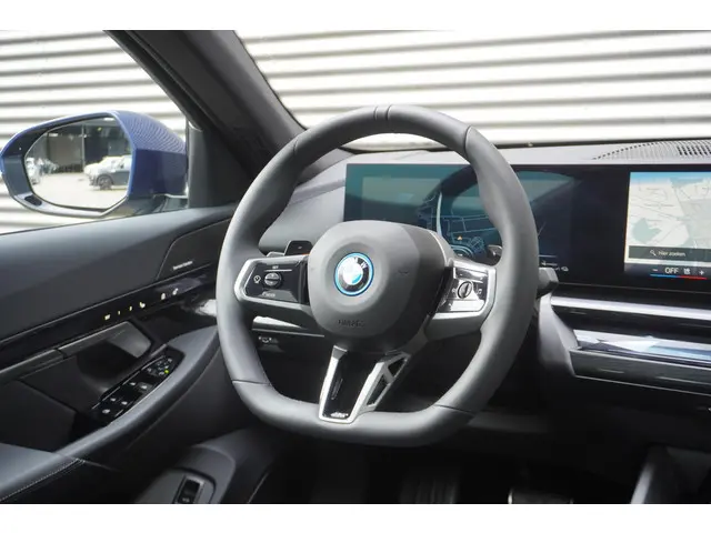 BMW 5 Serie 530e 2026 Hybride Benzine 14