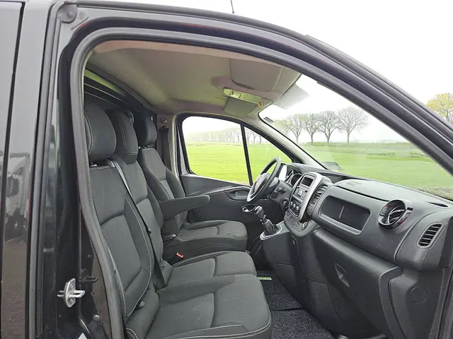 Renault Trafic 2.0 DCI 2019 Diesel 6