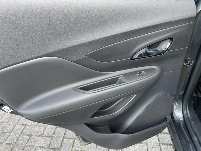 Opel Mokka X 1.4 Turbo Innovation 2017 Benzine 34