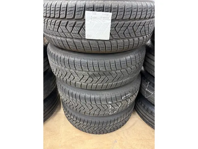 Volkswagen Tiguan 1.5 eTSI R-Line Edition 2024 Benzine 37