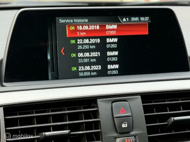 BMW 1 Serie 118i M-sport Pano Leder Led 2018 Benzine 28