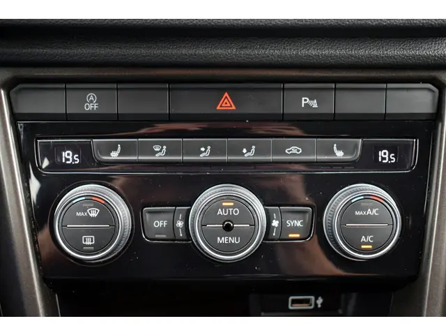 Volkswagen T-Roc 1.5 TSi 150pk Sport 2019 Benzine 10