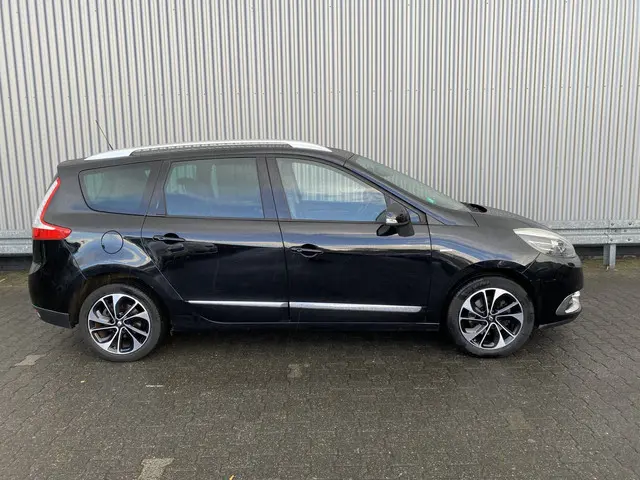 Renault Grand Scénic 1.2 TCe Bose 2015 Benzine 10