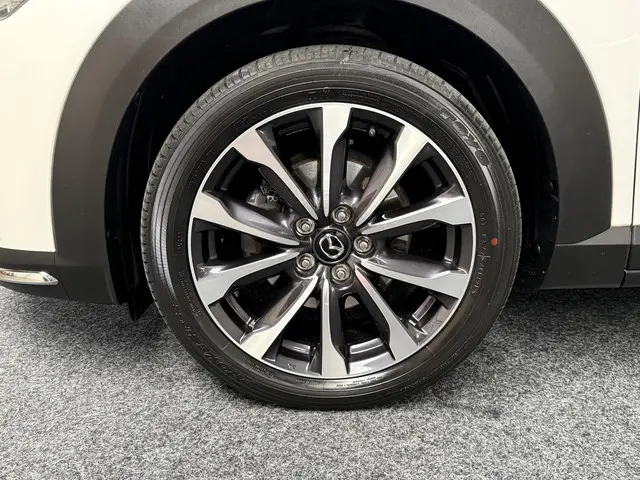 Mazda CX-3 2.0 SkyActiv-G 150pk GT-M 4WD 2019 Benzine 23