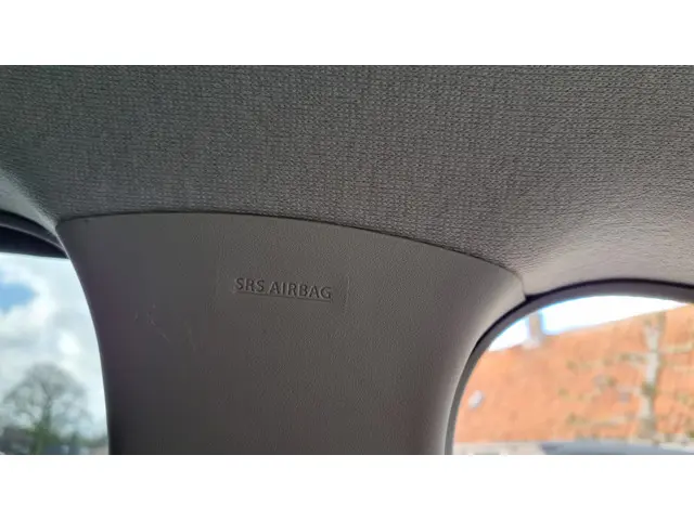 Suzuki S-Cross SX4 1.6 Comfort 2015 Benzine 17