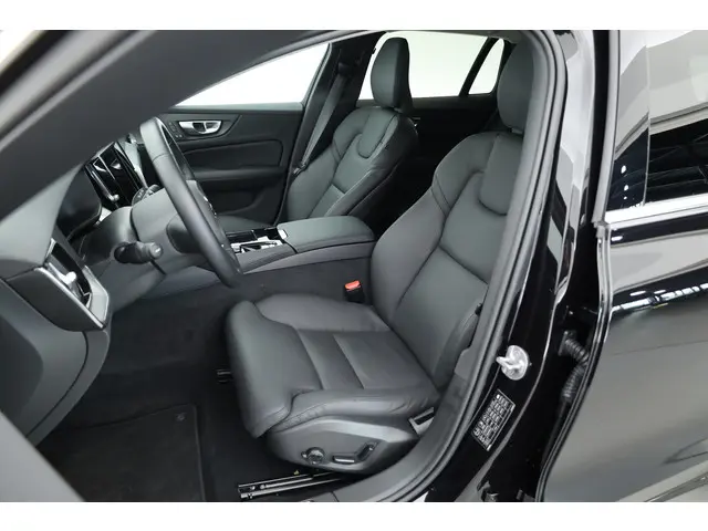 Volvo V60 T6 Recharge Plus Bright 2024 Hybride Benzine 3