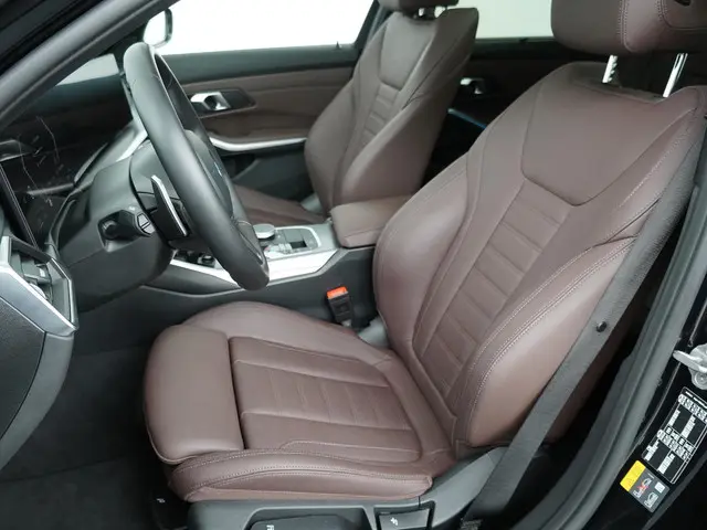 BMW 3 Serie Touring 320e 2024 Hybride Benzine 4