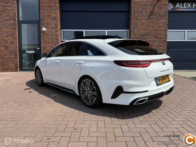 Kia ProCeed 1.4 T-GDI GT-PlusLine 2020 Benzine 8