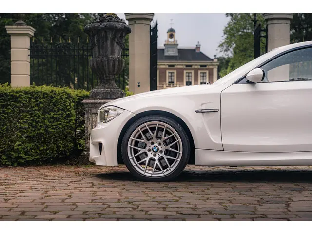 BMW 1 Serie Coupe 3.0i M 2012 Benzine 10