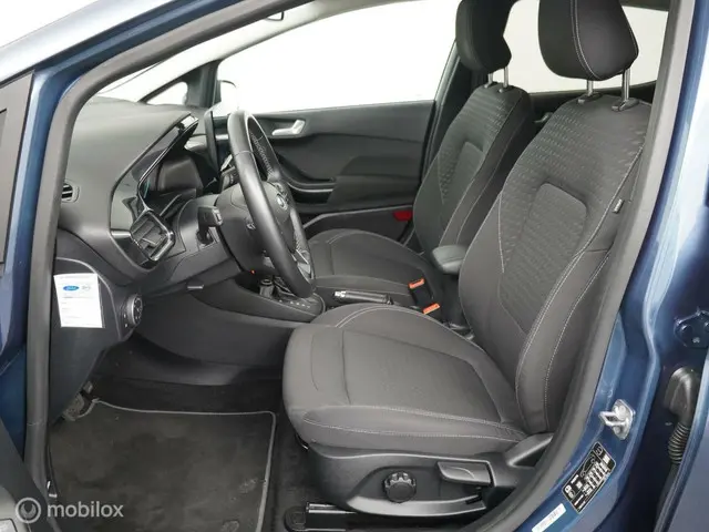 Ford Fiesta 1.0 EcoBoost Hybrid Active X 2021 Benzine 10