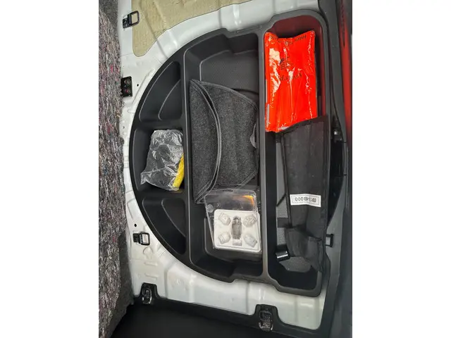 Hyundai i20 1.2i i-Deal 2014 Benzine 23