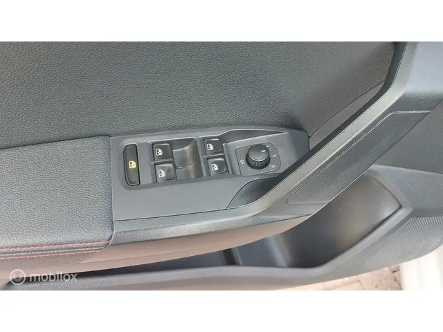 SEAT Ibiza 1.0 TSI FR Business Intense 2019 Benzine 15