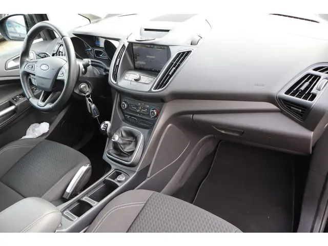 Ford C-MAX 1.0 Trend 2016 Benzine 10