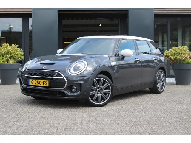 MINI Clubman Clubman Cooper S ALL4 2019 Benzine