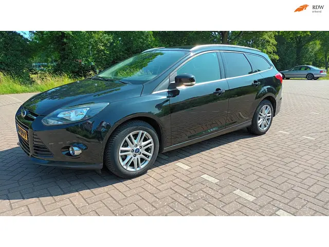 Ford Focus Wagon 1.6 Titanium Automaat 2013 Benzine