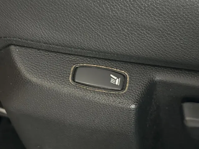 Dacia Duster 1.3 TCe 150 EDC Extreme 2022 Benzine 15