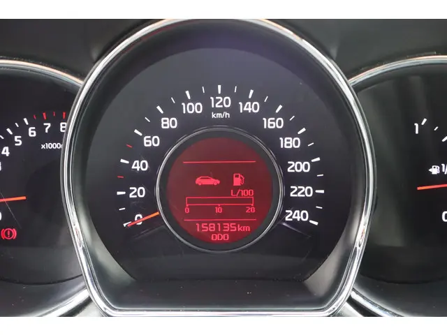 Kia cee'd 1.6 GDI Business Pack 2013 Benzine 25