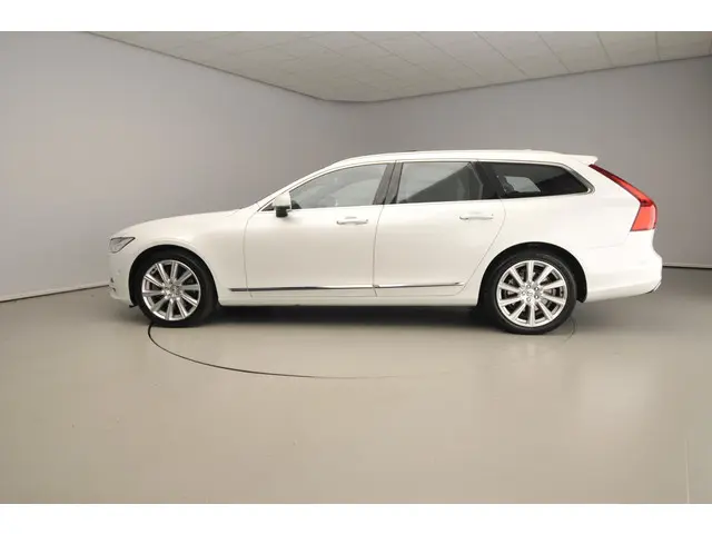 Volvo V90 2.0 T4 Inscription 2018 Benzine 3
