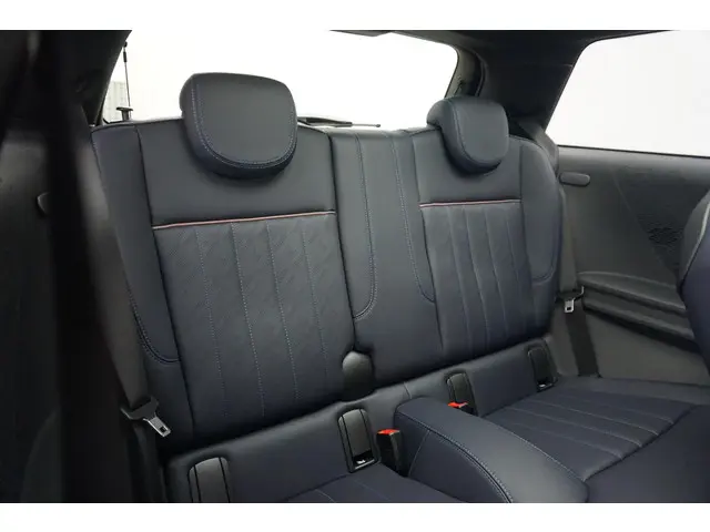 MINI 3-Deurs Cooper C 2024 Benzine 9