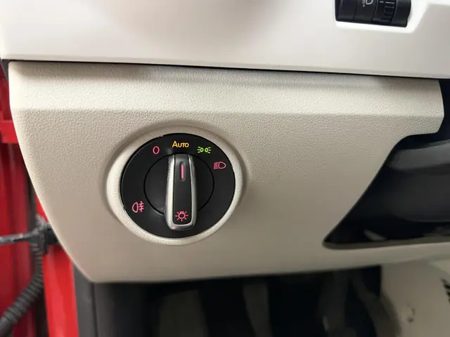 Volkswagen up! 1.0 BMT up! beats 2018 Benzine 13