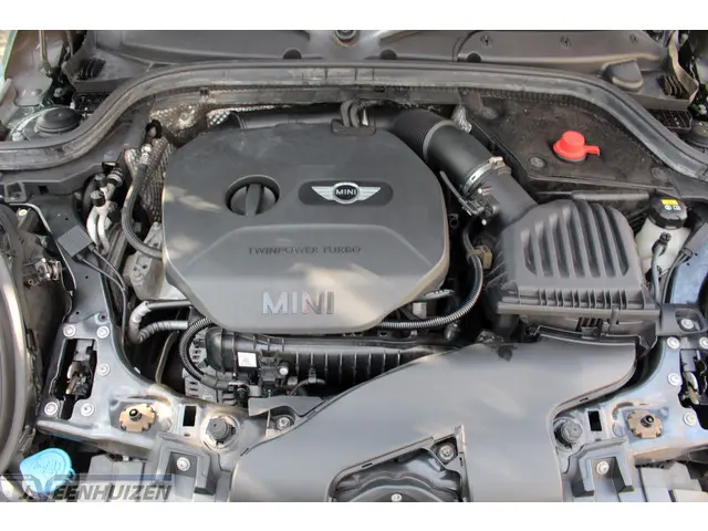 MINI Cooper Mini 1.5 Business 2016 Benzine 13