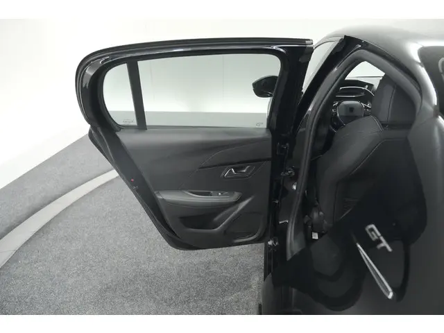 Peugeot 208 PureTech 100 GT 2024 Benzine 56