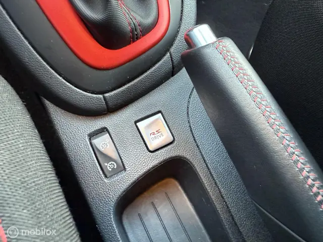 Renault Clio 1.6 R.S. 2015 Benzine 18