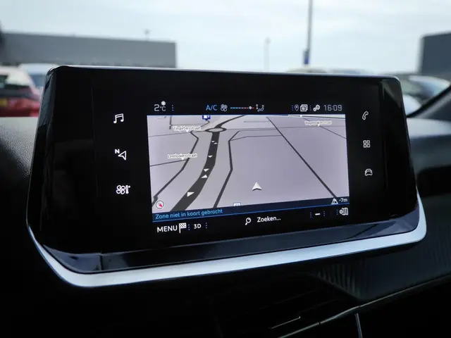 Peugeot 208 1.2 PureTech Active 2023 Benzine 23