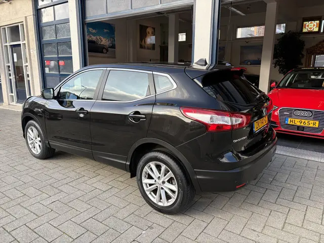 Nissan QASHQAI 2