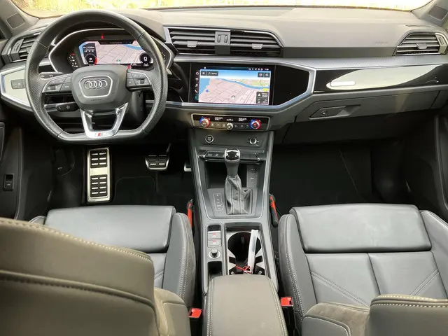 Audi Q3 Sportback 35 TFSI/150PK S Edition 2021 Benzine 14