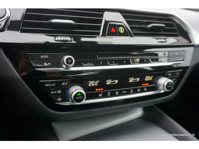 BMW 5 Serie 520i High Exe 2019 Benzine 15