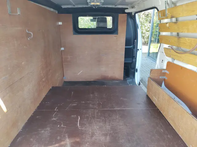 Citroën Jumpy 2.0 BlueHDI 120 M Club 2020 Diesel 18
