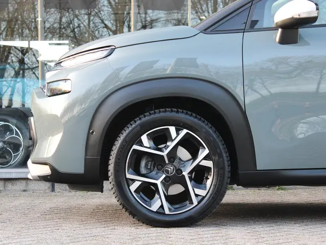 Citroën C3 Aircross 1.2 PT Shine 2021 Benzine 10