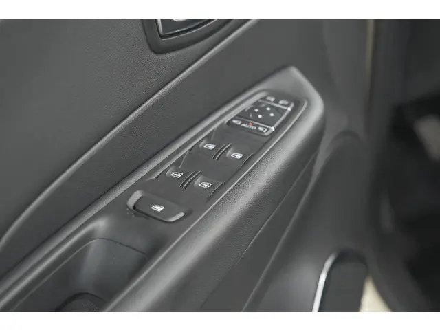 Renault Captur TCe 90 Intens 2017 Benzine 24