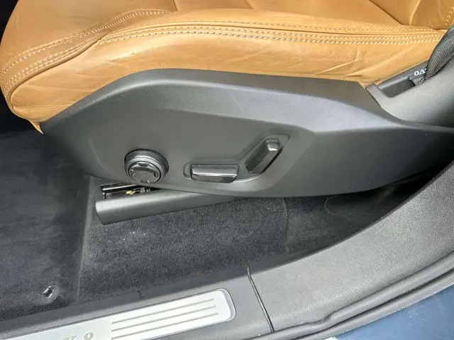 Volvo XC90 7-ZIT | INSCRIPTION | BENZ+ELEK | BOSE 2018 Benzine 8