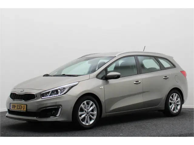 Kia cee'd Sportswagon 1.6 GDI First Edition 2016 Benzine 15