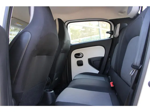 Renault Twingo 1.0 SCe Expression 2015 Benzine 13