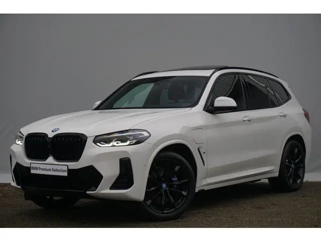BMW X3 xDrive30e 2022 Hybride Benzine 30